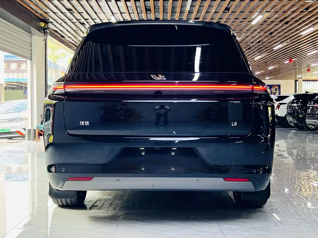 Li Auto Li L8 — миниатюра 16