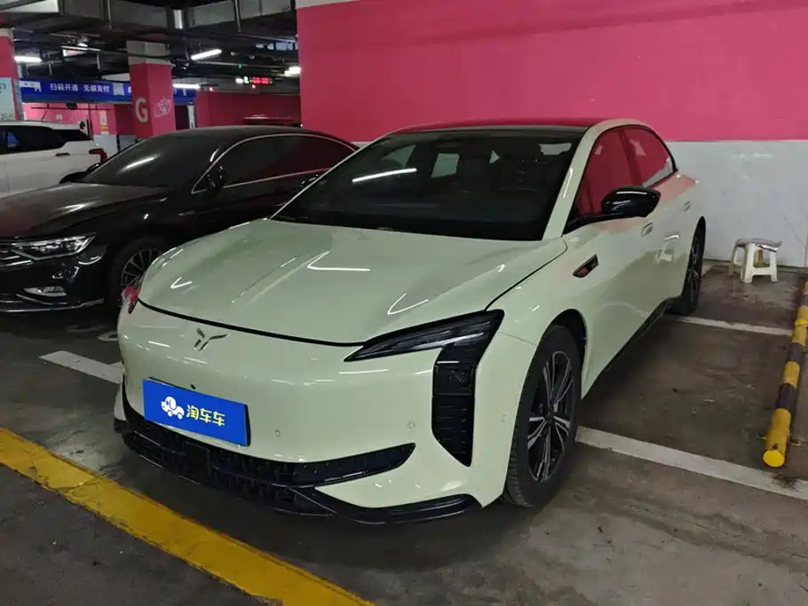 Hongqi Hongqi EH7