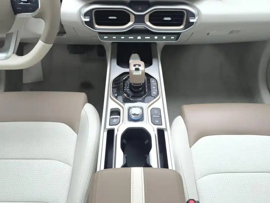 Geely Icon — миниатюра 16