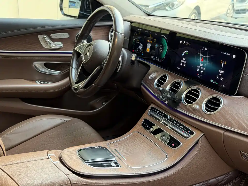 Mercedes-Benz E-Class E 2021 E 300 L Fashion