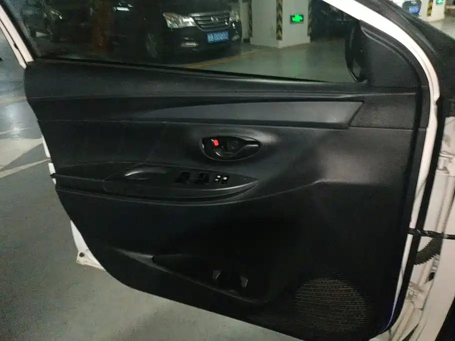 Toyota Vios — миниатюра 7