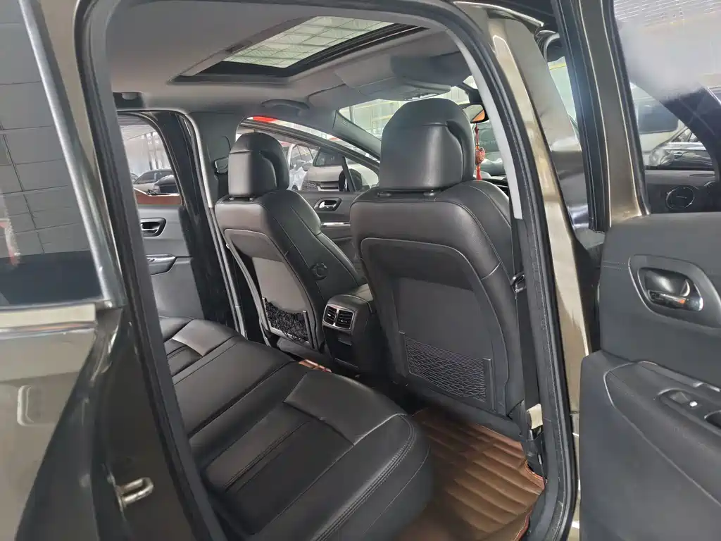 Peugeot 3008 — миниатюра 13