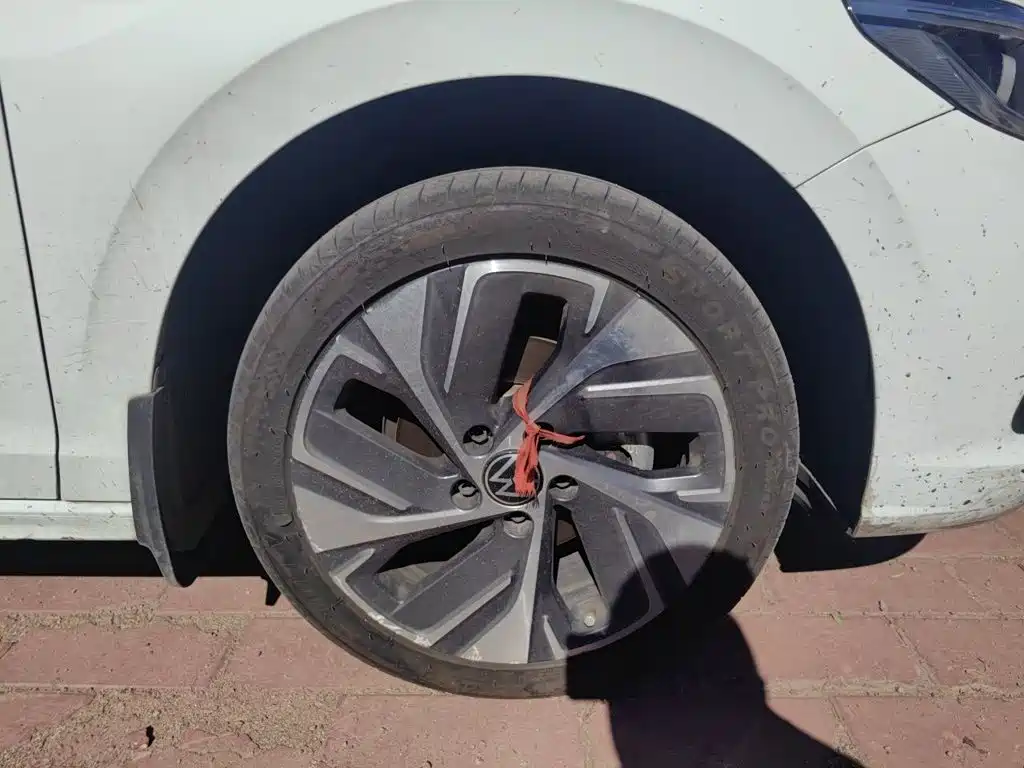 Volkswagen Bora — миниатюра 24