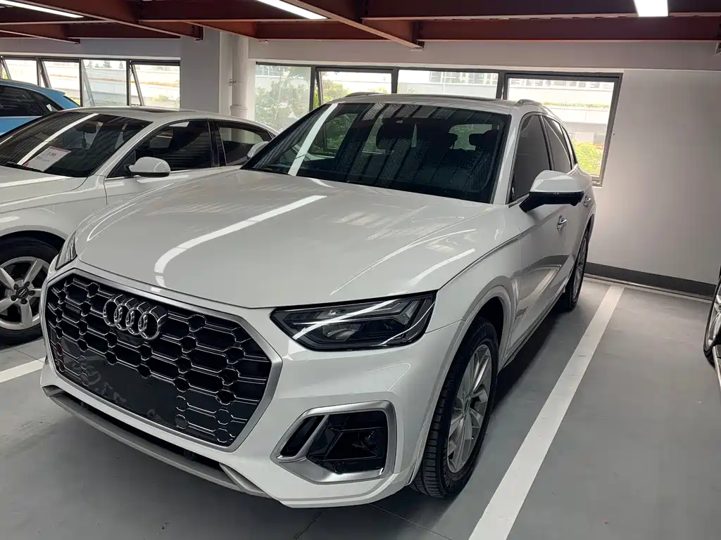 Audi Q5L 2022 Facelift 40T Luxury Dynamic Type