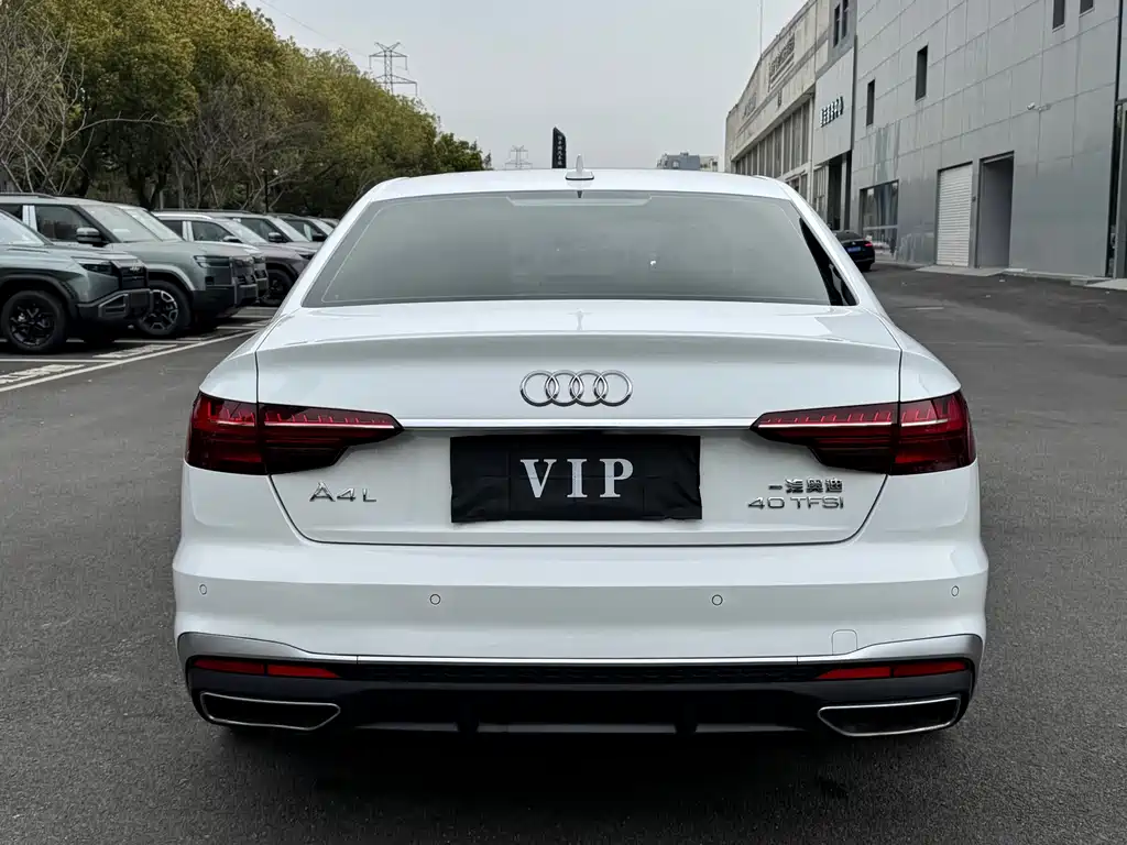 Audi A4L — миниатюра 16