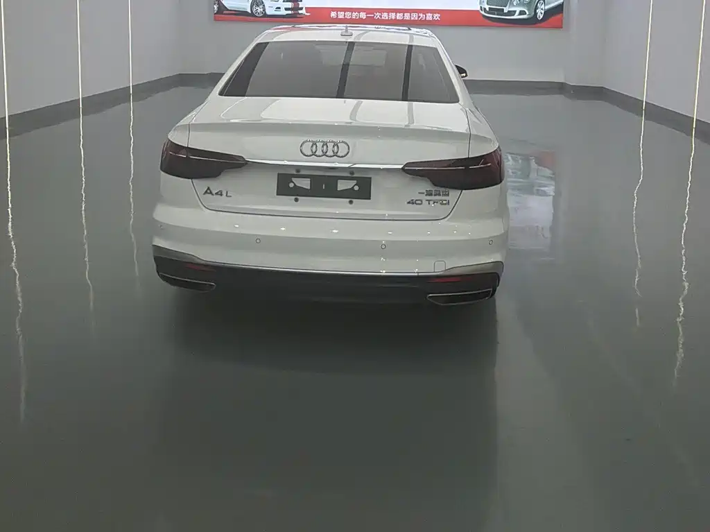 Audi A4L — миниатюра 4