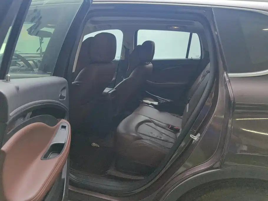 Buick Envision Plus — миниатюра 11