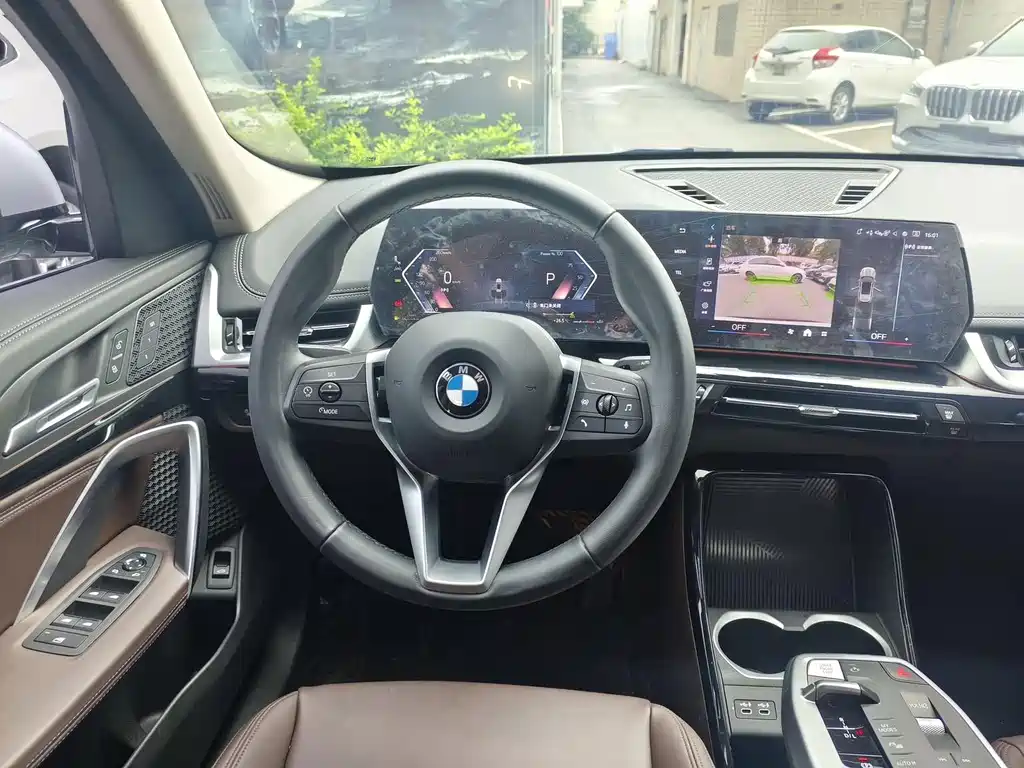 BMW X1 — миниатюра 14
