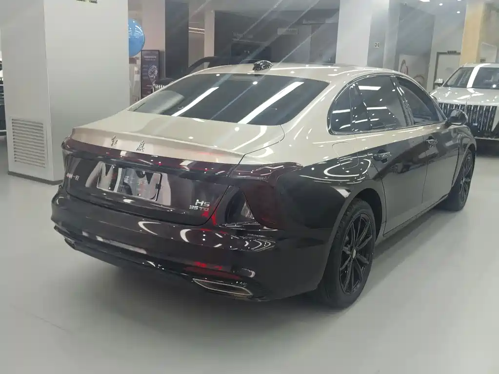 Hongqi Hongqi H5 — миниатюра 9