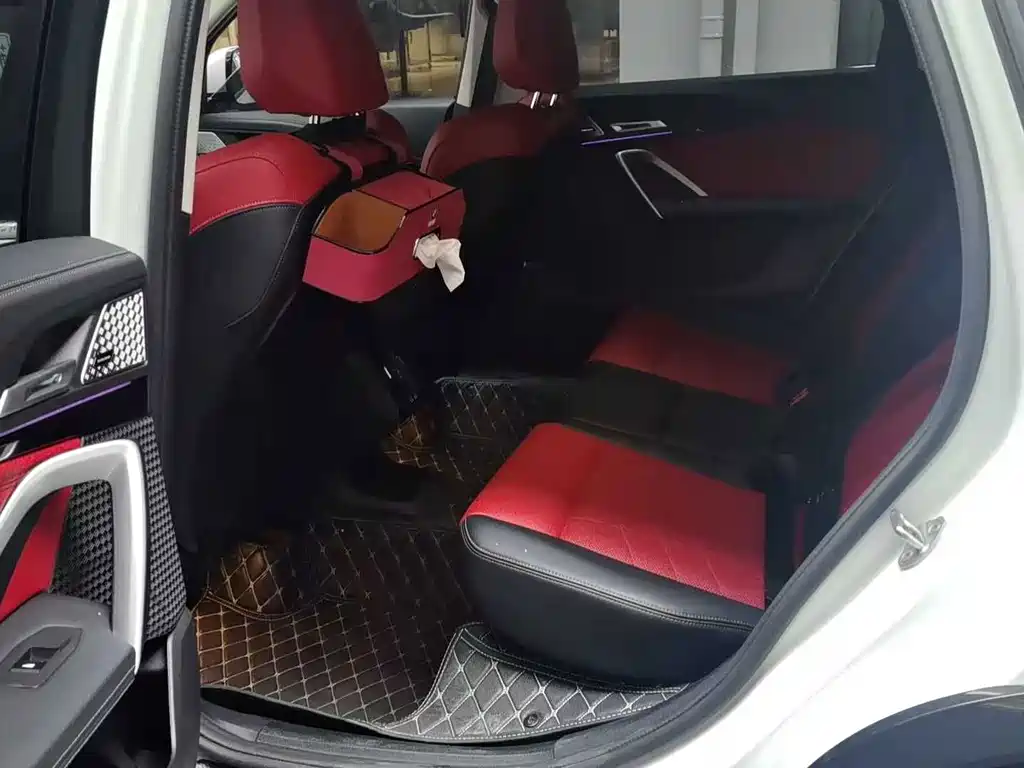 BMW X1 — миниатюра 9
