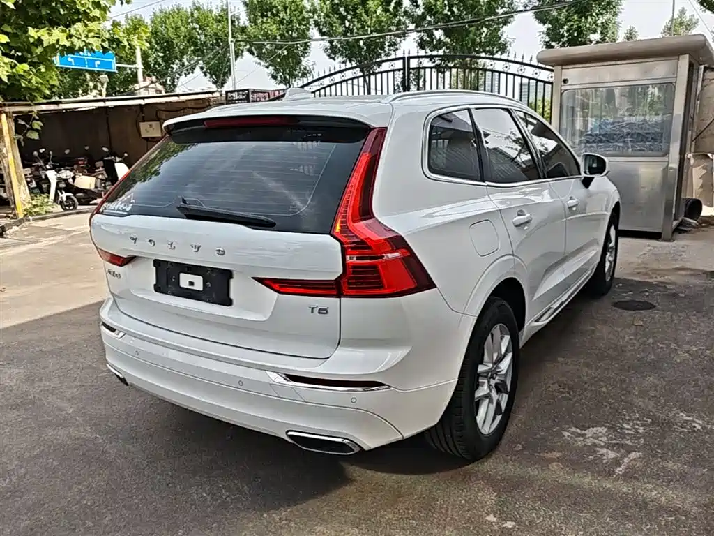 Volvo XC60 2021 T5 Luxury