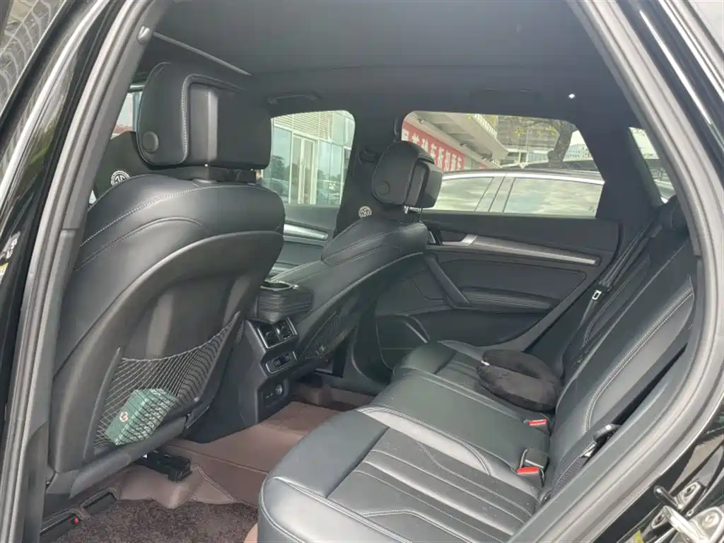 Audi Q5L — миниатюра 6