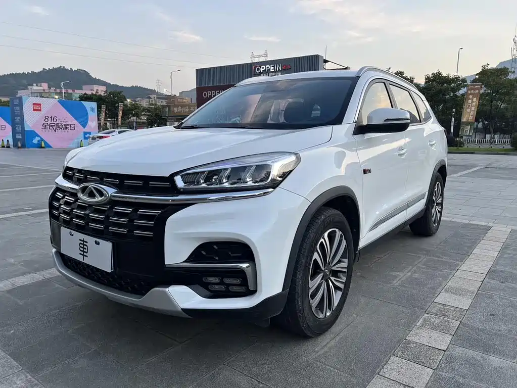 Chery Tiggo 8