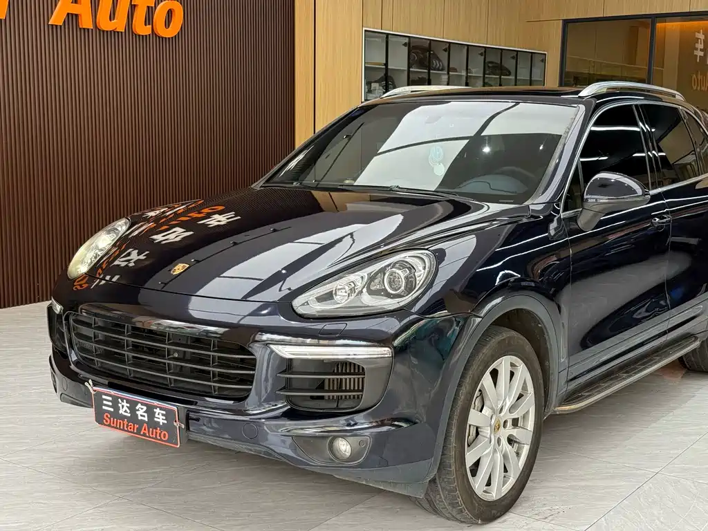 Porsche Cayenne — миниатюра 9