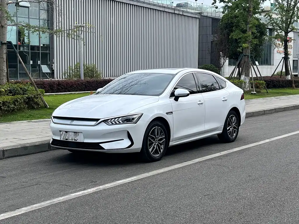 BYD Qin Plus 2021 EV 400KM Luxury Type