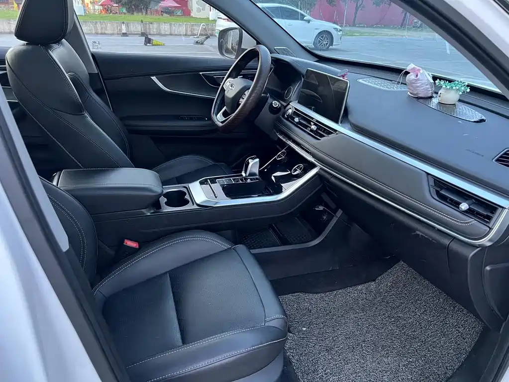 Chery Tiggo 8 — миниатюра 8