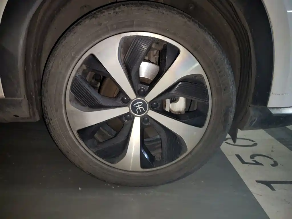 BYD PLUS New Energy — миниатюра 25