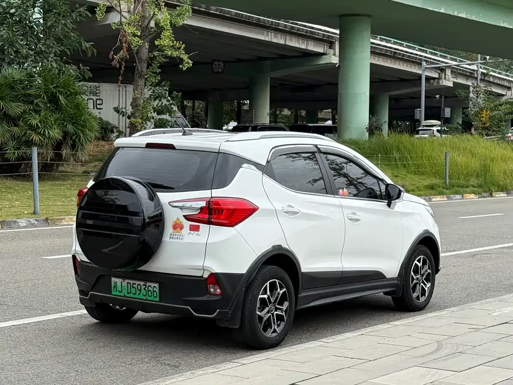 BYD Yuan Pro — миниатюра 12