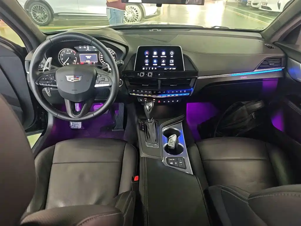 Cadillac CT4 — миниатюра 10