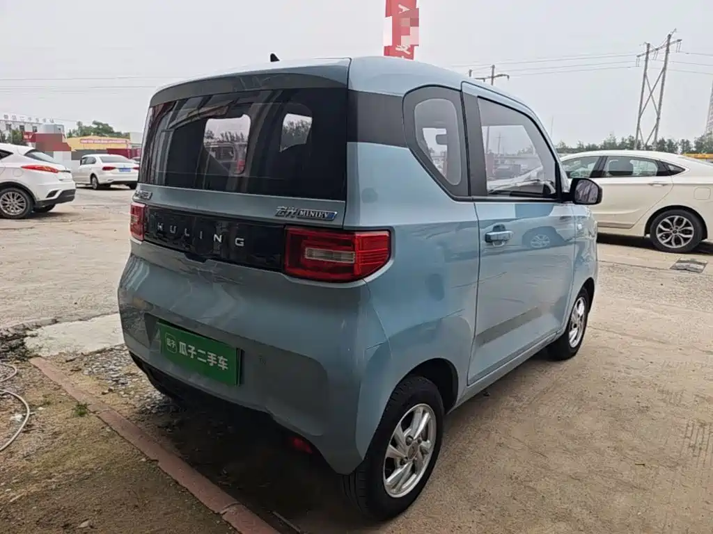 Wuling MINIEV — миниатюра 7
