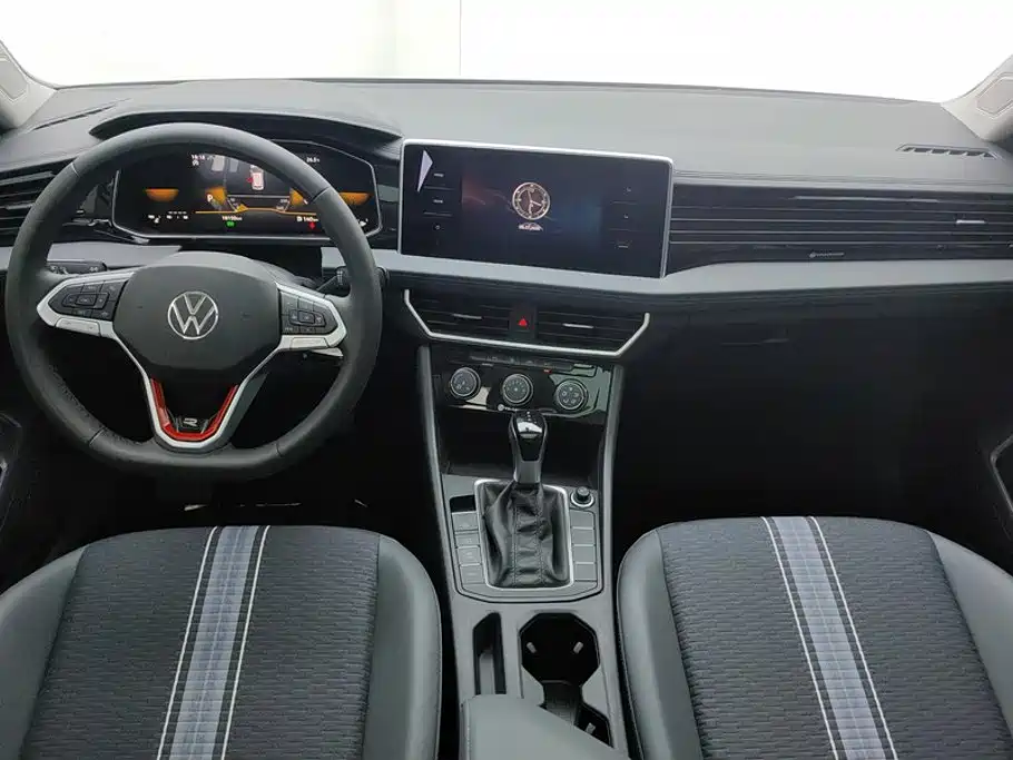 Volkswagen Sagitar — миниатюра 12