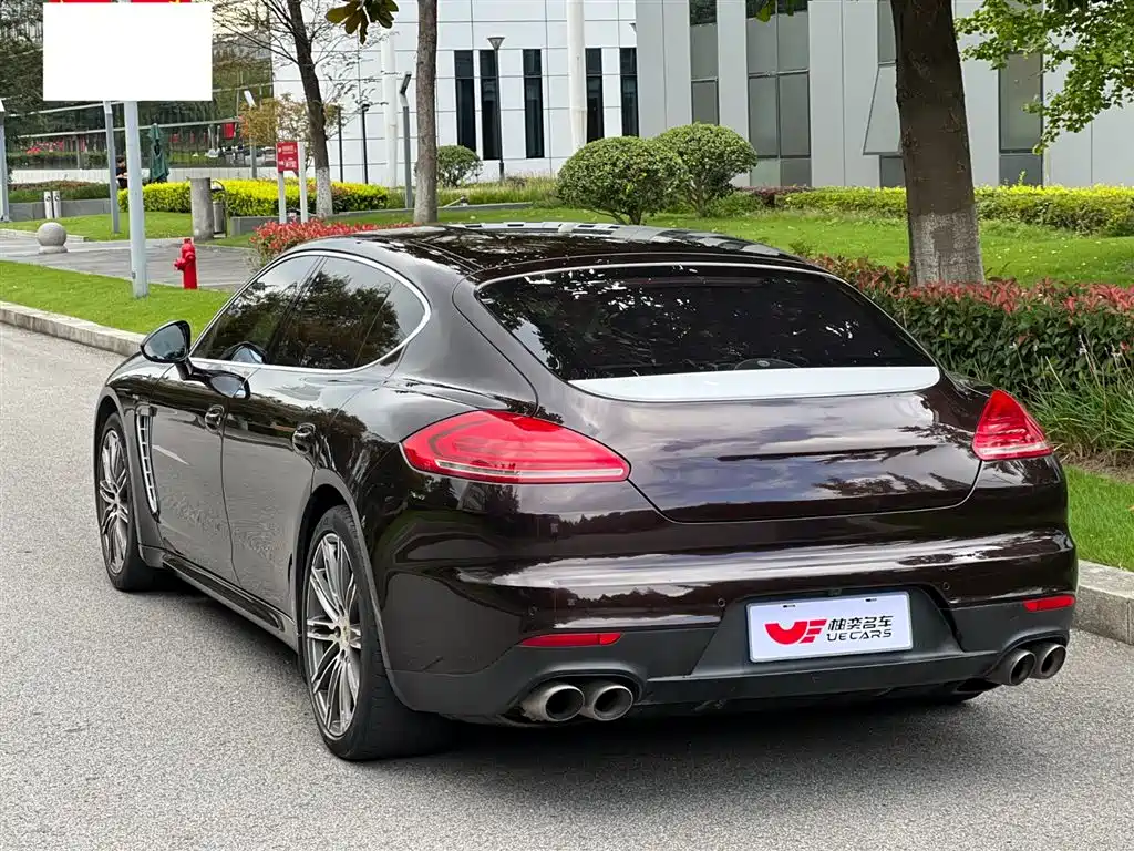 Porsche Panamera 2014 Panamera 4 Executive 3.0T
