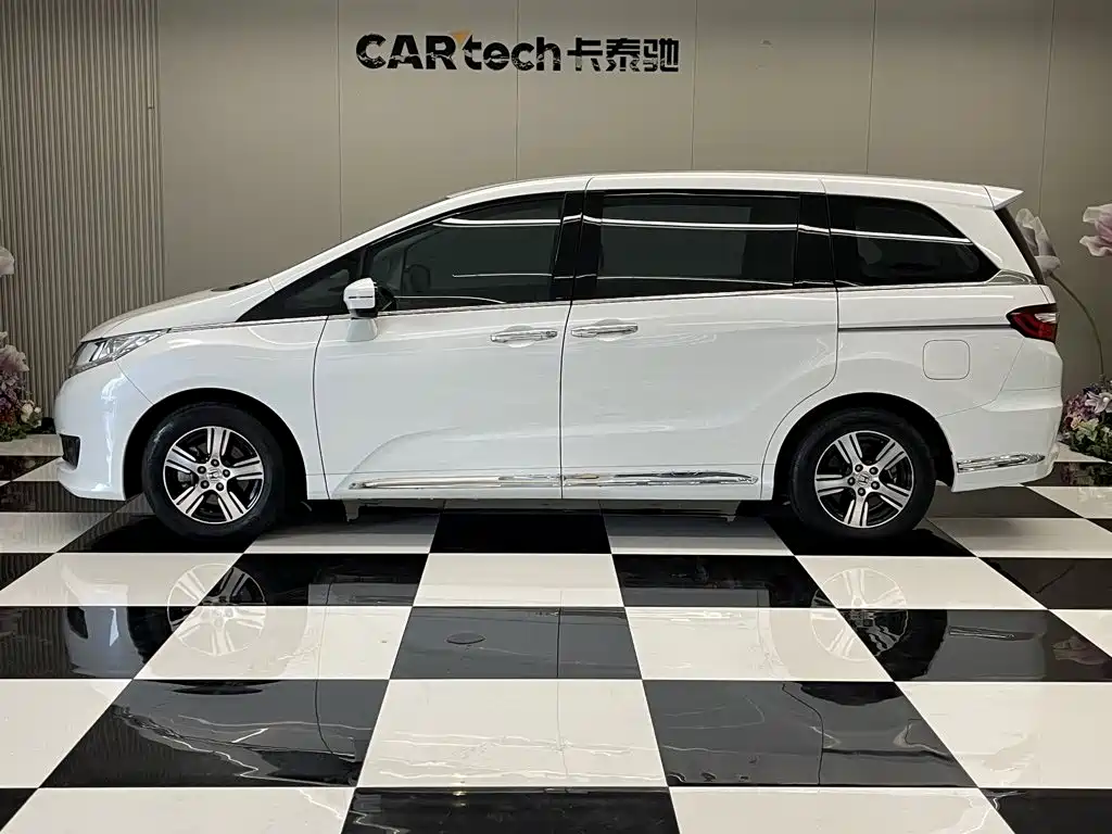 Honda Odyssey — миниатюра 8