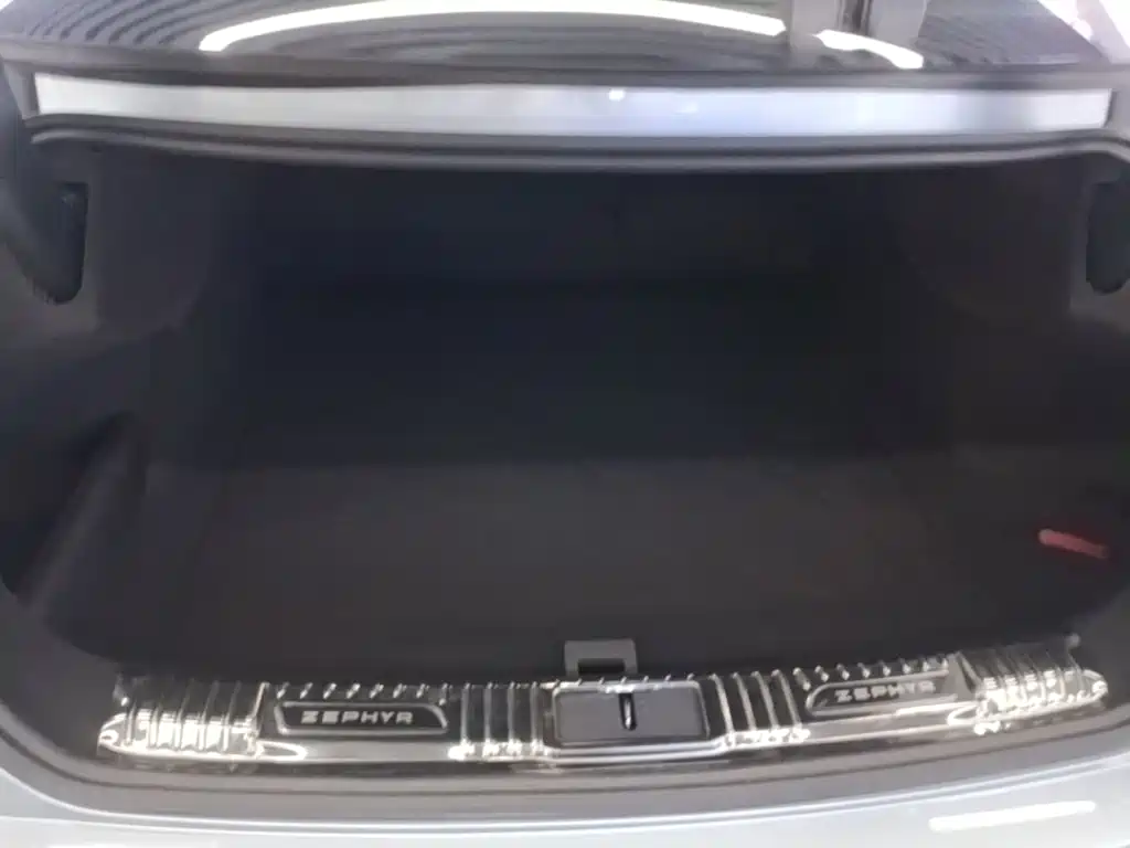 Lincoln Z — миниатюра 19