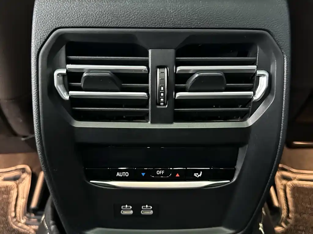 BMW 3 Series — миниатюра 14