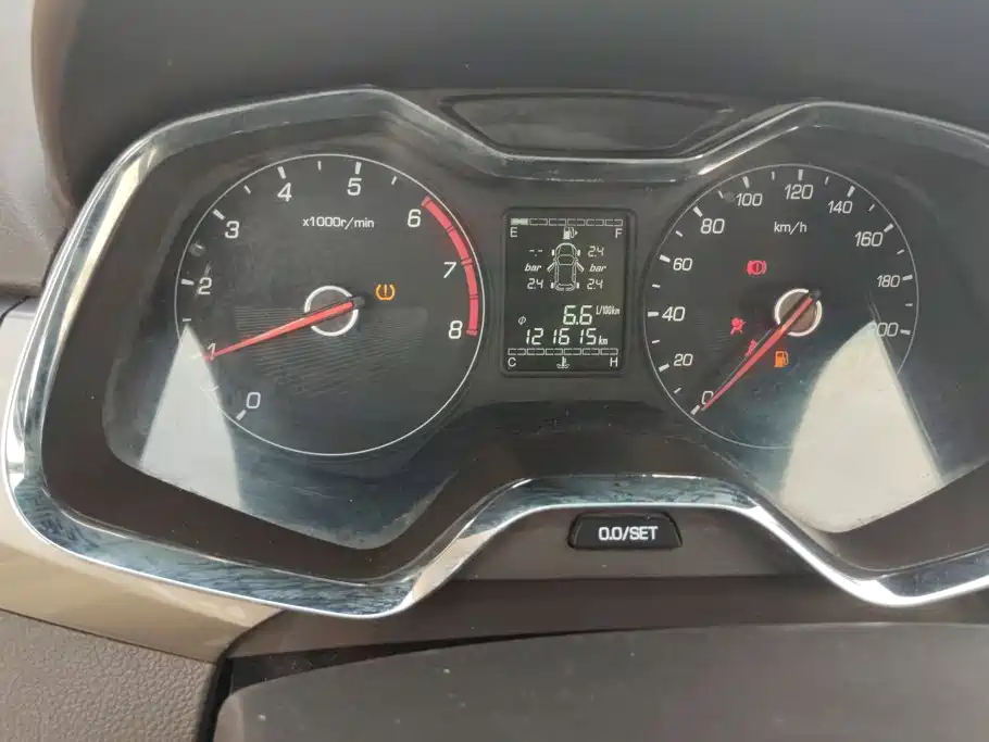 Baojun 310W — миниатюра 14