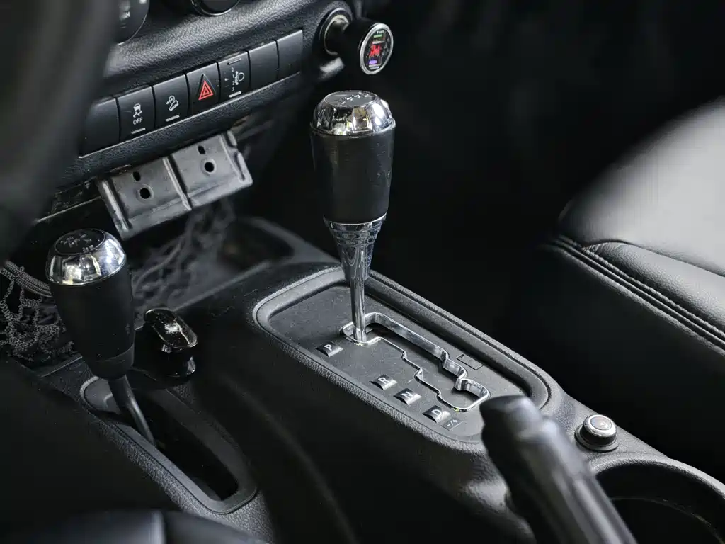 Jeep Wrangler — миниатюра 20