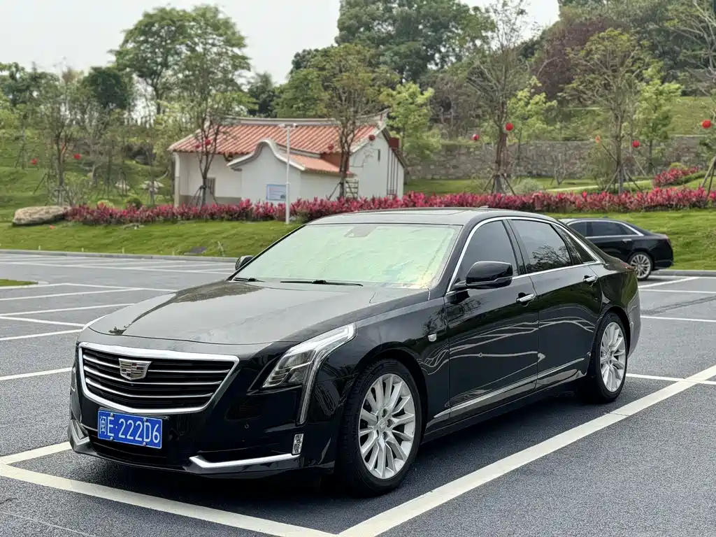 Cadillac CT6 2017