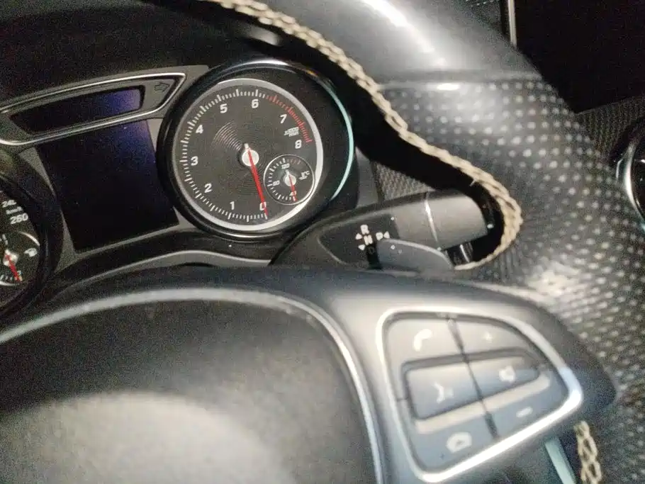Mercedes-Benz GLA — миниатюра 16