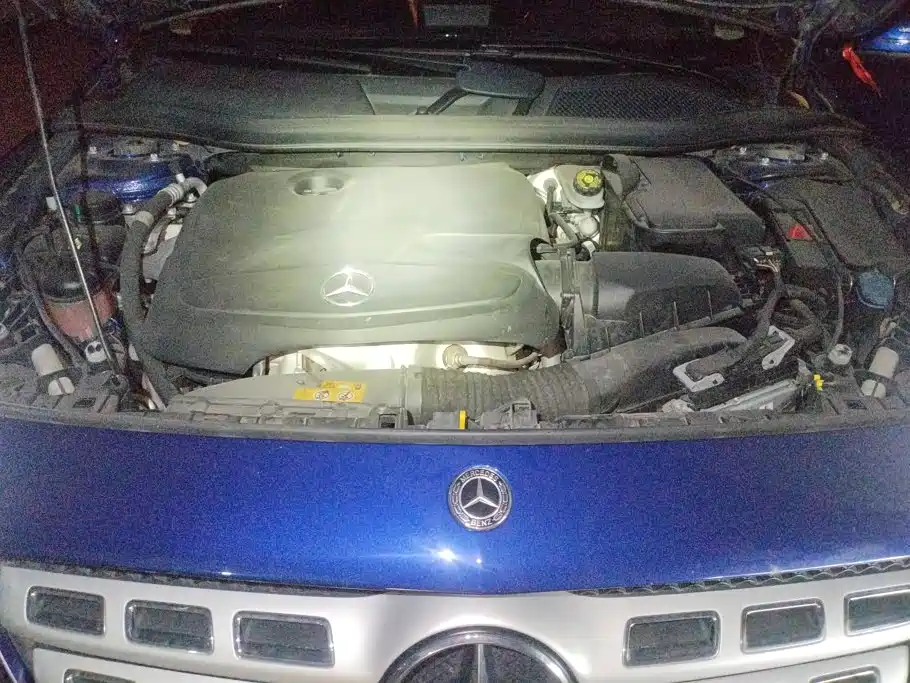 Mercedes-Benz GLA — миниатюра 10