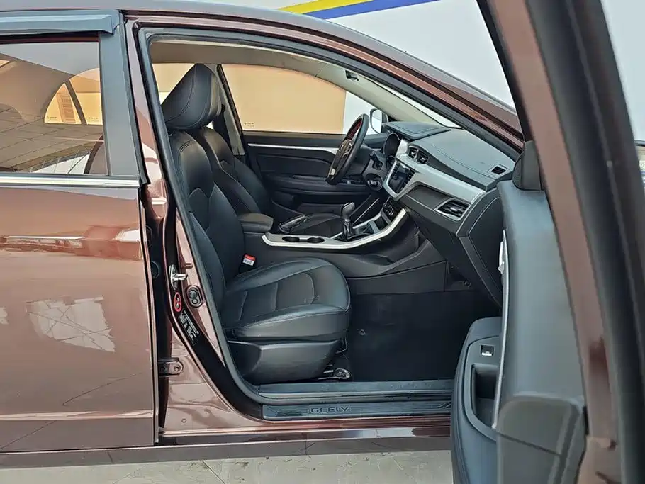 Geely Vision — миниатюра 8