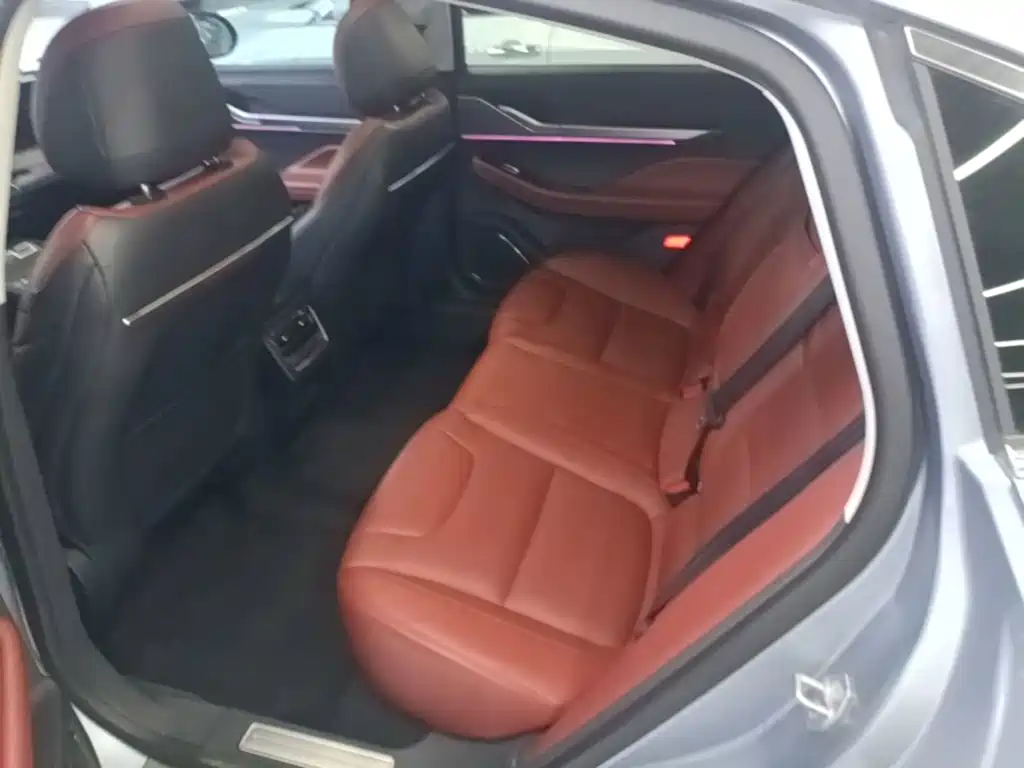 Lincoln Z — миниатюра 17