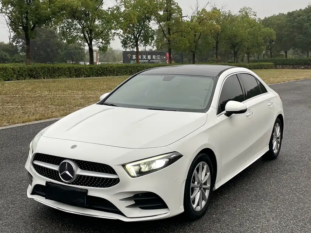 Mercedes-Benz A-Class — миниатюра 12