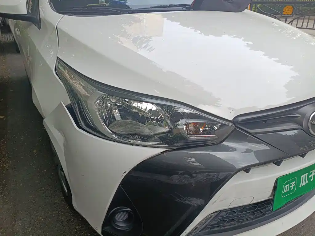 Toyota Yaris L — миниатюра 7