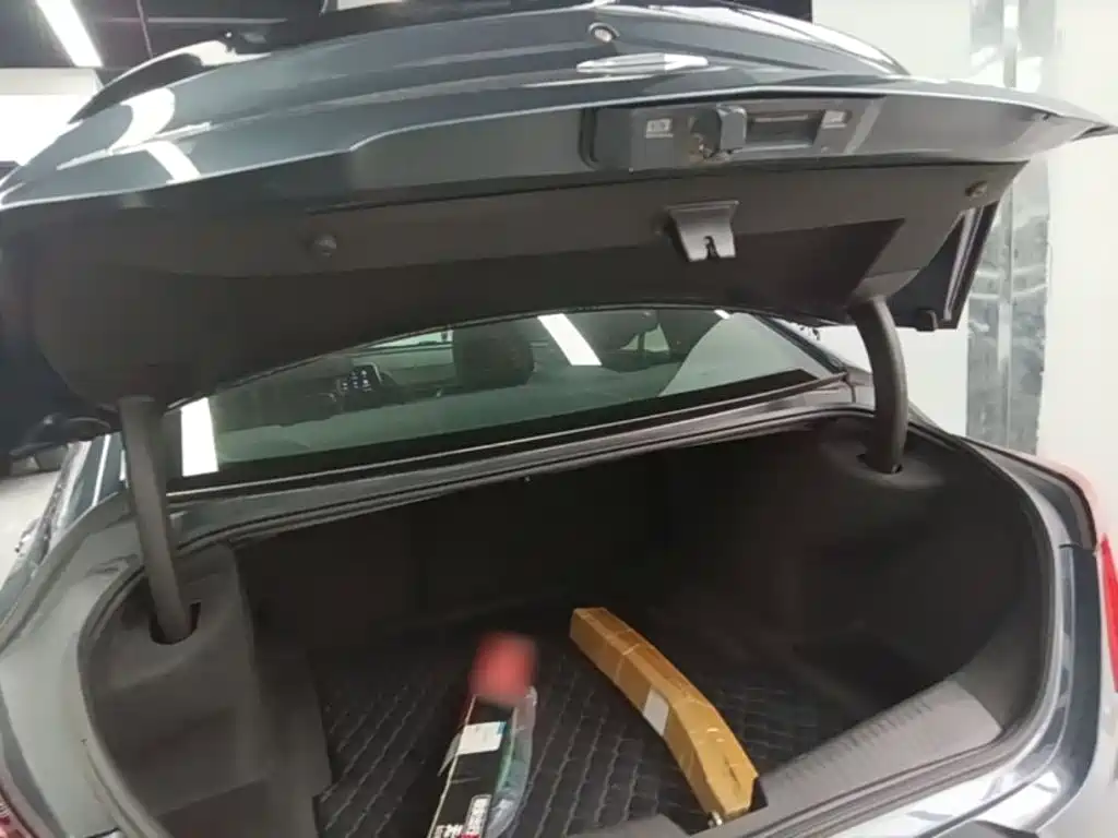 Cadillac CT4 — миниатюра 19