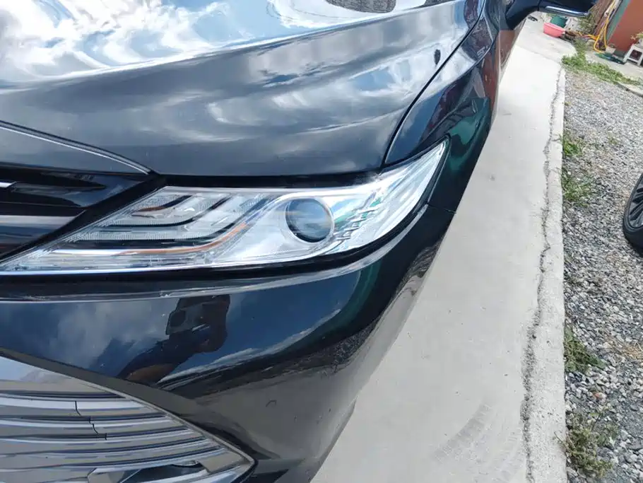 Toyota Camry — миниатюра 5