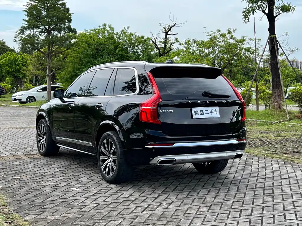 Volvo XC90 — миниатюра 14