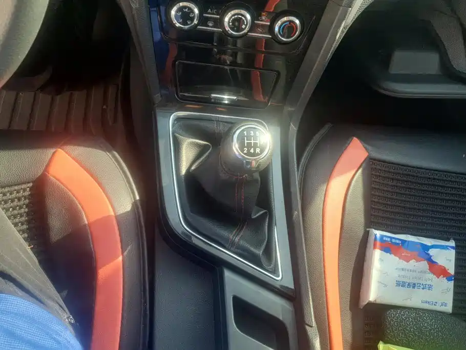 Venucia D60 — миниатюра 16