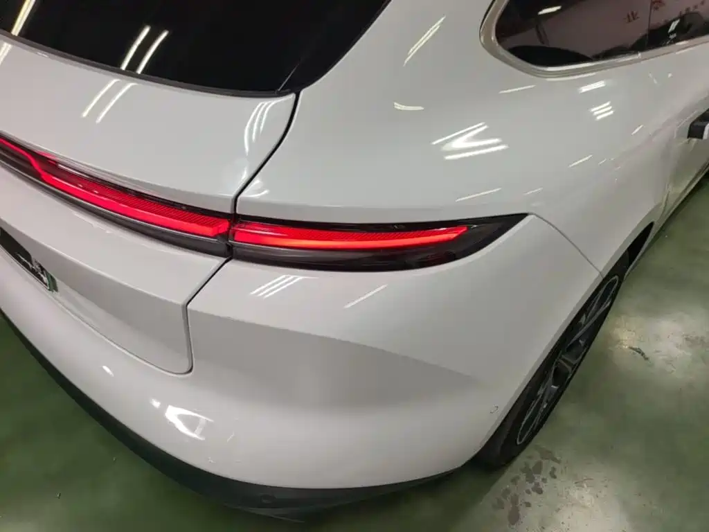 NIO ET5T — миниатюра 8
