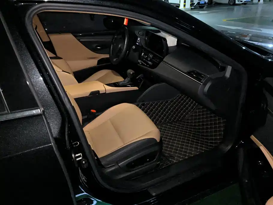 Lexus ES — миниатюра 8