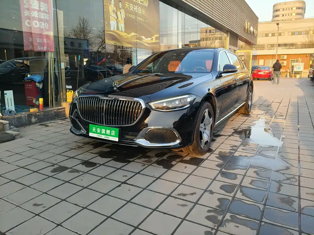 Mercedes-Benz S-Class 2022