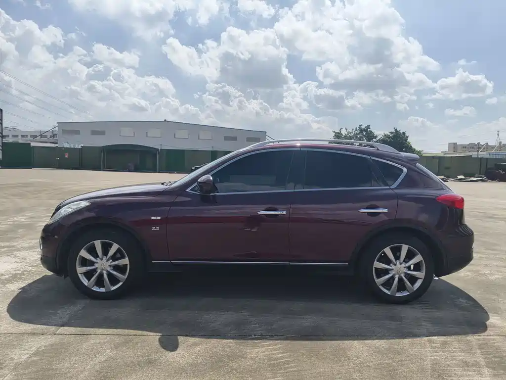 Infiniti QX50 (Import) — миниатюра 7