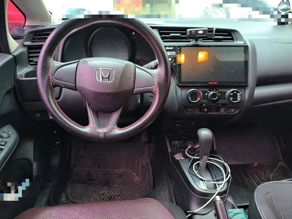 Honda Fit — миниатюра 13