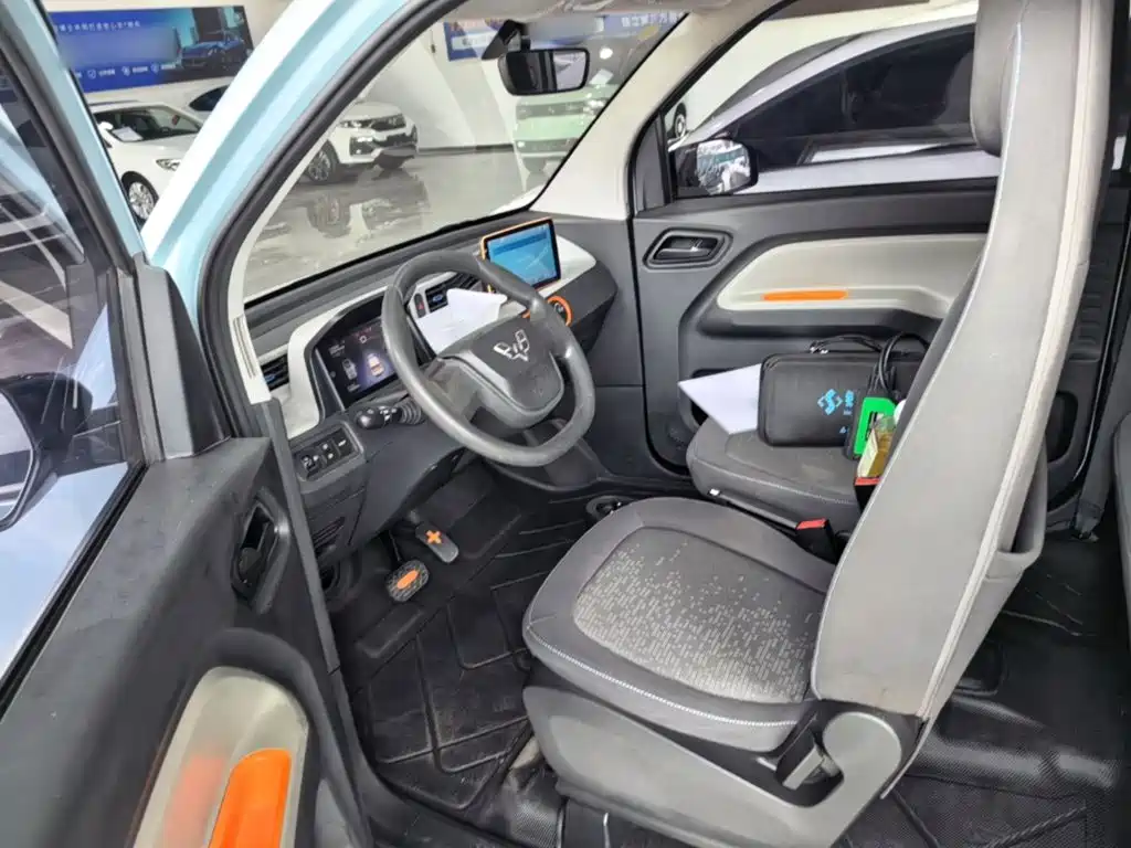 Wuling MINIEV — миниатюра 15