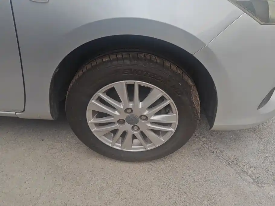 Toyota Vios — миниатюра 6