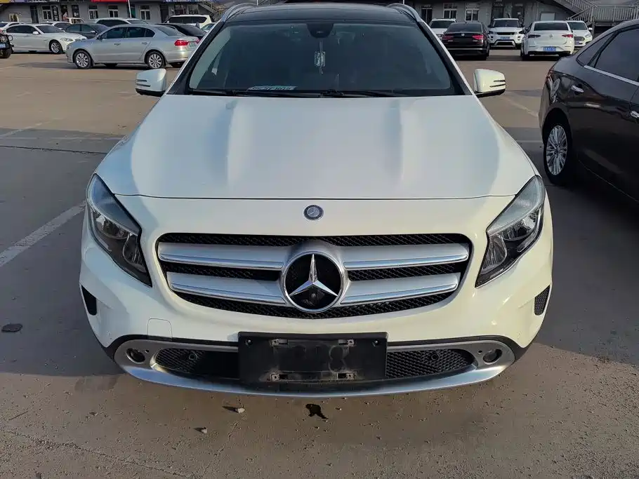 Mercedes-Benz GLA — миниатюра 2